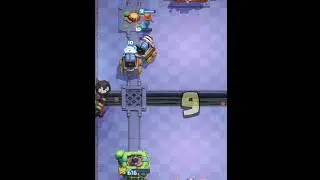 Выстрел! #клешрояль #клеш #клэш #clashroyale #clash #sparky #спарки