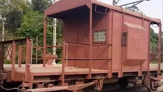 how to work Goods guard(train manager) in this wagon.