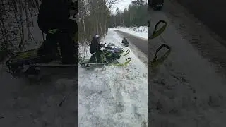 Snow bank ride over fail! #Canada#adventure#nature #snowmobile#fail#muskoka #bail#failarmy#lake#free