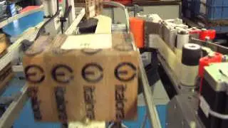Label on demand wipe applicator - Etichettatura a sfrido