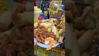 Fried Shrimp Eggrolls 🤤 in Vietnam 🇻🇳