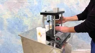 Universal Cap Press