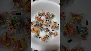 COLOMBIAS YAKEE SUPER ASIM GUM BALL #asmr assorted fruit flavor #sour gum balls with burst #shorts