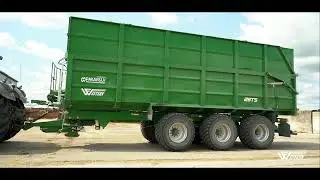 Western WF28TS  Western Silage trailer in action