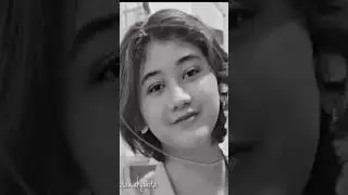 perhatikan foto Amel dan Nike terlihat sangat mirip guys #miripnikeardilla #amelamilia #amelamelia