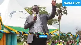 DIWANI AMUWEKA KIKAANGONI MBUNGE LUFUNGIJA,WAKATI WA HAFLA YA KUTOA SHUKRANI KWA WANANCHI JIMBONI