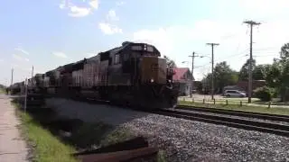 CSXT V620-11 SD50-2/ET44AH/AH44CW Working Hard in Notch 8 Good K5LA Horn