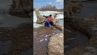 Amazing Survival Skills: Innovative Method of Fishing Through Ice in Extreme Winter part 44
