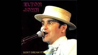 8. Who Wears These Shoes (Elton John - Live In Worcester: 11/3/1984)