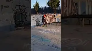Halfcab Inward Heelflip [SKATEBOARDING] #skateboarding #skate #skateboard #shorts