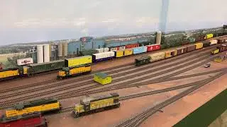 C&NW SouthField Sub Layout Tour 2