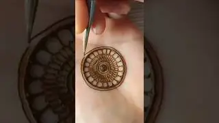 Circle mehndi designs front hand | Easy circle mehndi designs | #mehndi #mehndidesigns #hennatattoo