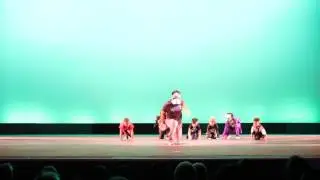 Daniel Aparacio: Youth Break Dancing