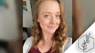 Influencer Redhead Mare shares her story with Nicola Salter's new course
