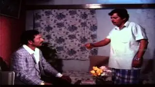 Chamatkara Movie Scenes - Stranger trying to bribe Ramesh Bhatt