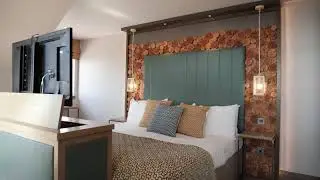 Welcome to The Waterside Hotel