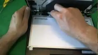 Процедура замены экрана нетбука Acer Aspire One 722