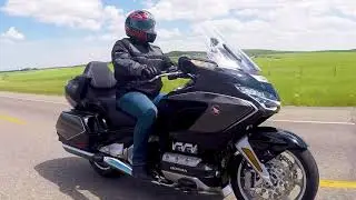 REVIEW OF 2020 HONDA GOLDWING