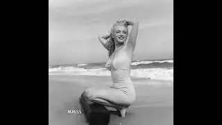 Marilyn Monroe having a great time at Tobay Beach NY 1949. Taken by Andre de Dienes