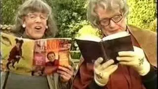 K&B2 - 16 - 1998 - 8van11 - Jet leest een boek