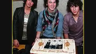 Jonas Brothers - The Boys Are Back