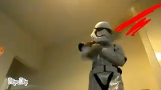 This youngling Does Some Saber Tricks and kills himself 😰