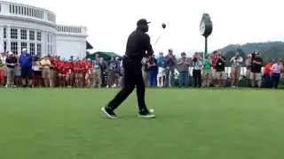 Shaquille O'Neal tees off at The Greenbrier Classic