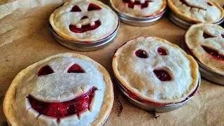 Spooky Mason Jar Lid Pies | Easy 2 Ingredient Mini Pies