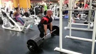 Deadlift 725 for 8 reps. Matt minuth