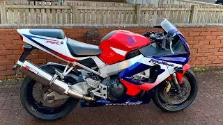 My SC44 CBR 929 Fireblade 😍