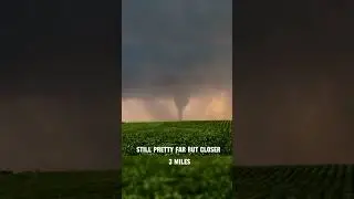 How close would you get to these tornadoes? #weather #tornado #stormchaser