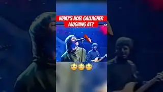 😳 Is Noel laughing at Liam&rsquo;s singing? #britpop #90smusic #oasis