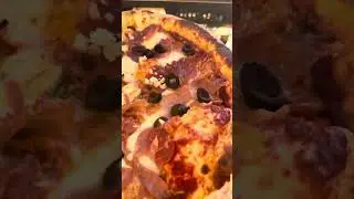 Backyard nights + sizzling pizza = 🔥 memories. Bertello SimulFIRE 16