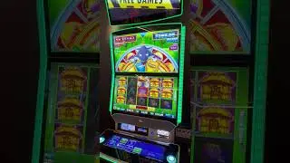 $2.50 Never Win Big On Huff #casino #slots #slot #gambling #shorts