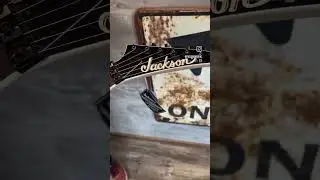 Jackson Dinky JS32 &ndash; Sleek. Shreddy. Transparent Black. 🖤⚡