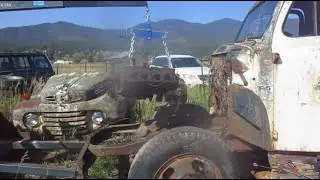 1950 Ford F5 part 2, Pulling And Dismantling The Engine.