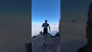 Somewhere on Table Mountain ⛰️🇿🇦 #trailrun #trailrunning #hike #corrida #tablemountain #capetown