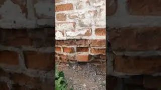 Зачем ломали фундамент храма?