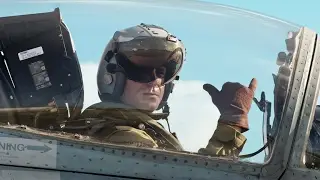 Le Col Molstad, pilote de CF-18, participe &agrave; un exercice de combat.