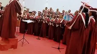 Coach Henry Conducting at 2022 COCIN RCC Choir Concert ,Abuja