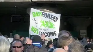 Cologne: Police break up anti-immigration march