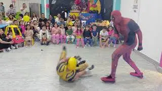 Deadpool vs Wolverine