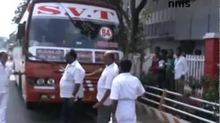 Jaya Convicted Aiadmk Protest Outside Karunanidhis House