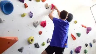 Route Setting at Vertical Wall Lisboa