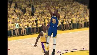 Kevin Durant DESTROYS Prime Kobe! NBA2K19 CPU VS CPU 杜兰特轻松摧毁巅峰科比！