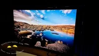 Samsung F9000 UHDTV Eyes-on