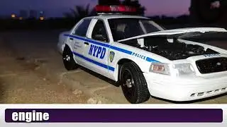 crown vic NYPD 1:18 made by greenlight