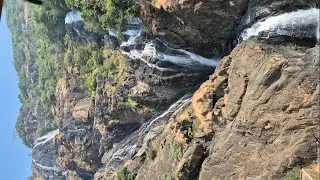 ONE OF THE MOST WONDERFUL 👌 TRAIN ROUTE IN INDIA GOA TO LONDA  - [DUDHSAGAR WATERFALL]....!!