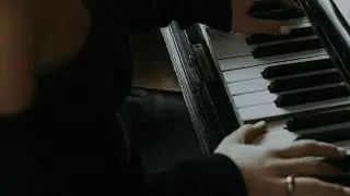 Eldest Daughter Taylor Swift cover (sad girl autumn piano version) 
