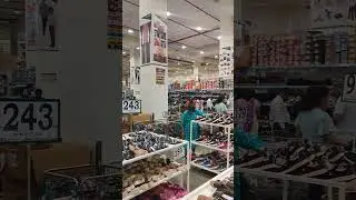 Nashiks No. 1 Shopping Mall - DMart Adgaon - Festive Season - Big Offers #MarMitenge #DMart #SHORTS